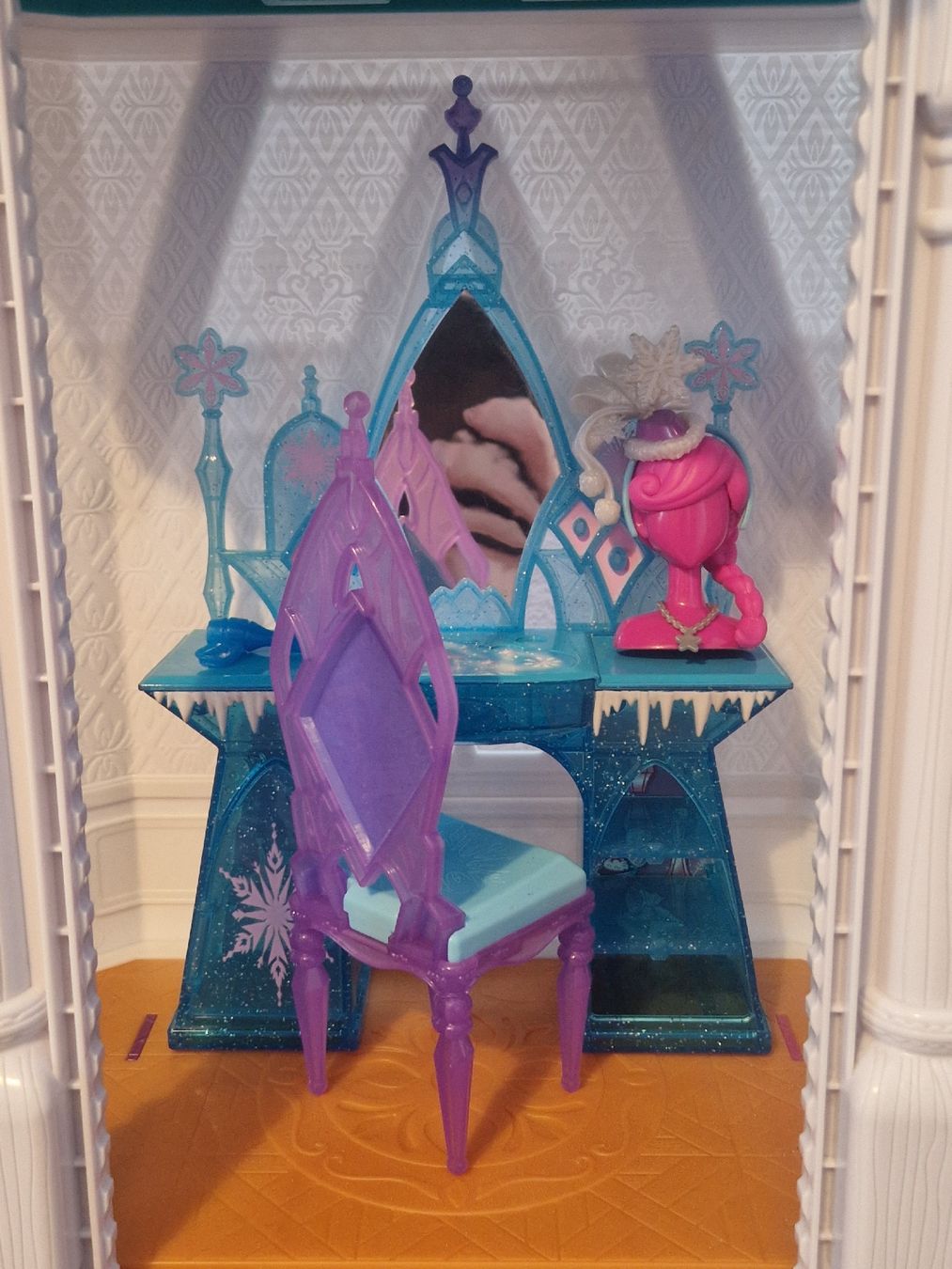 Hasbro Case e mobili per bambole: Schloß Arendel Disney – Usato da Dietlikon venduto da gunner242 5