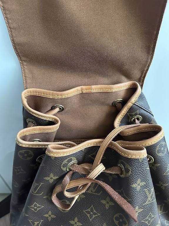 Louis Vuitton Zaini: Louis Vuitton Montsouris GM – Usato da Boningen venduto da charming_ 3