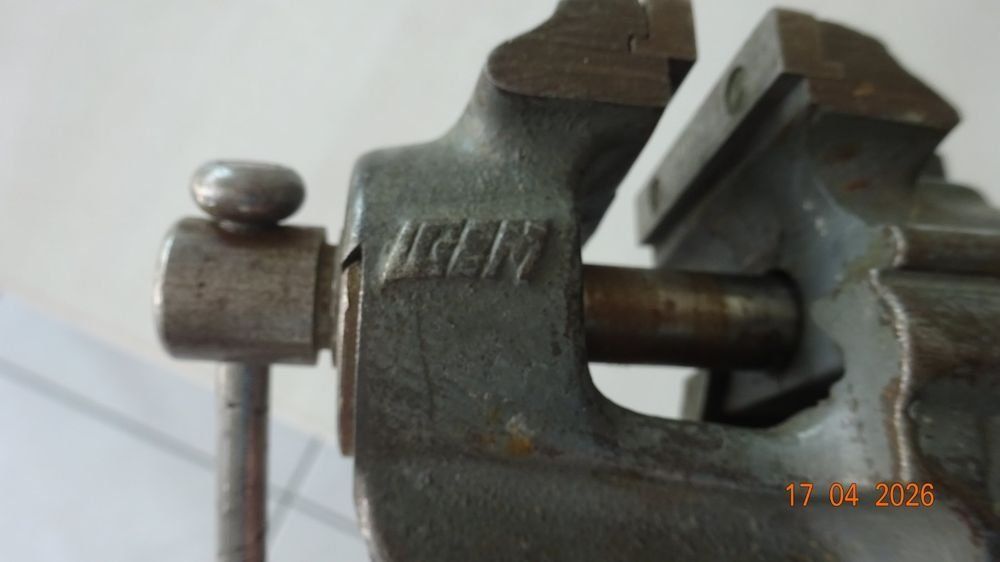 Alle Werkzeuge: Petit Etau d'horloger style Bergeon ou Gressel – Gebraucht aus Bassecourt von maxibog 4