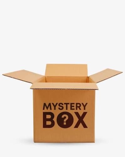 Lots de vêtements: Mystery Vintage Kleider Box – Neuf avec emballage d'origine à Oberweningen par dalav1ntage