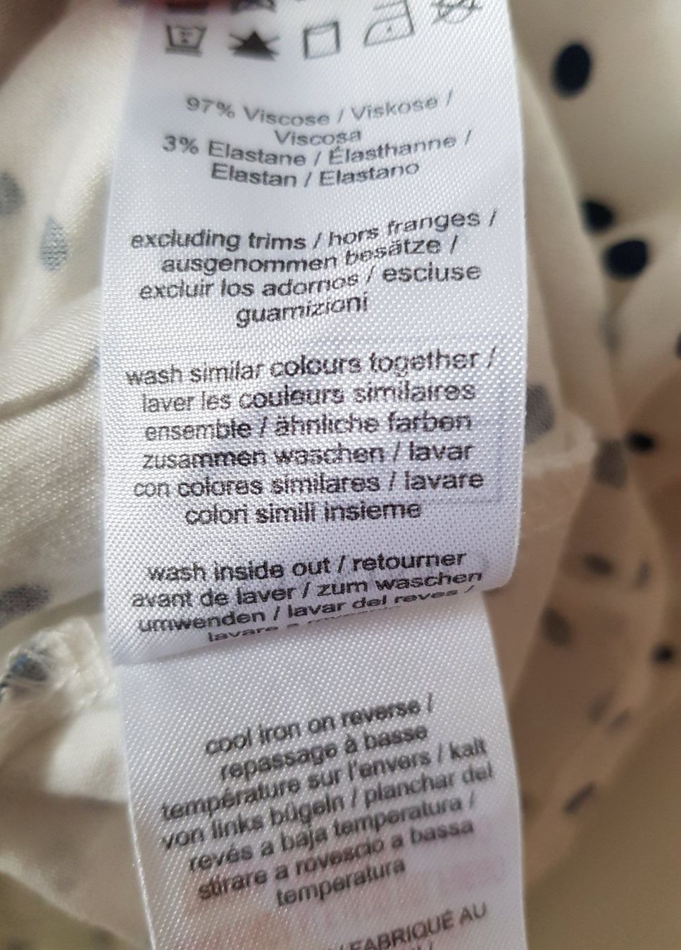 T-shirt: Süsses T-shirt 42 44 Bravissimo – Usato da Weggis venduto da Leeclipse 5
