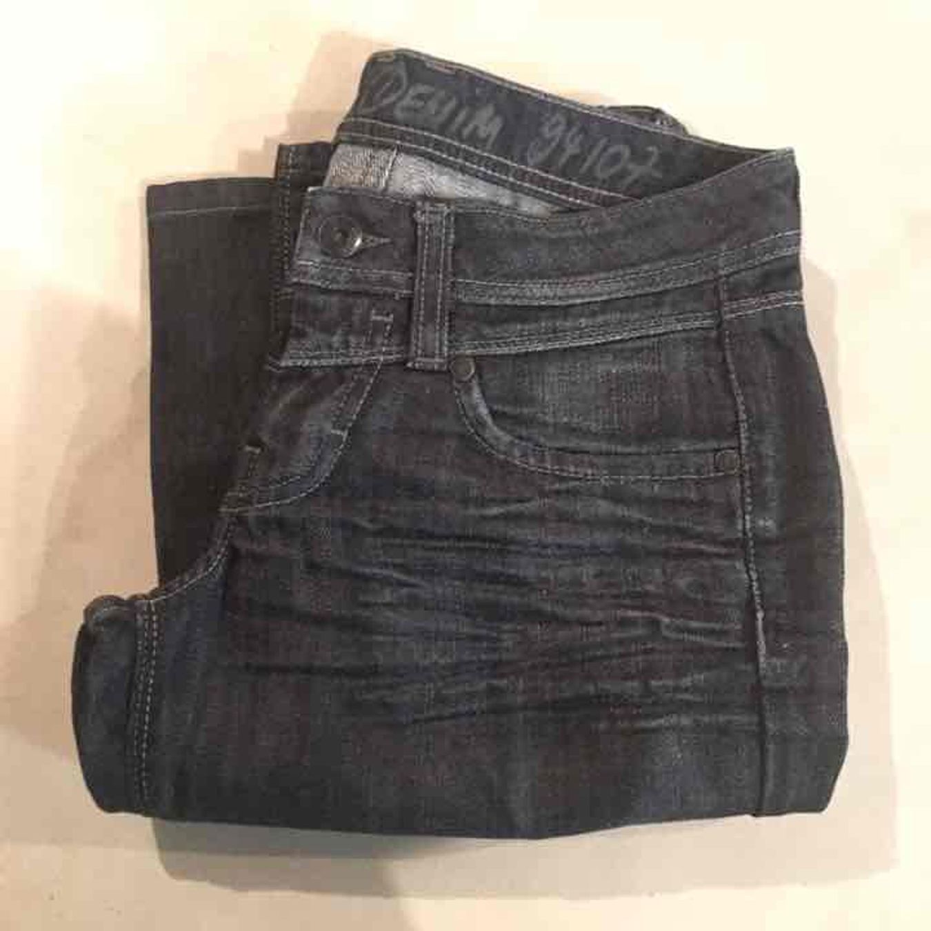 Esprit Jeans: Total angesagte Esprit Bootcut Jeans Gr. 27/34 – Usato da Kreuzlingen venduto da shopaholicatheart_4 4