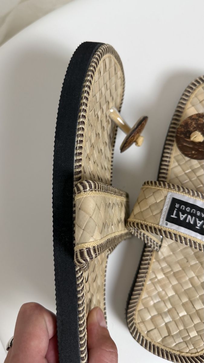 Chaussures femmes: Natural Raffia Slides Size M Handmade – D'occasion à Knonau par Grapesvintage 2