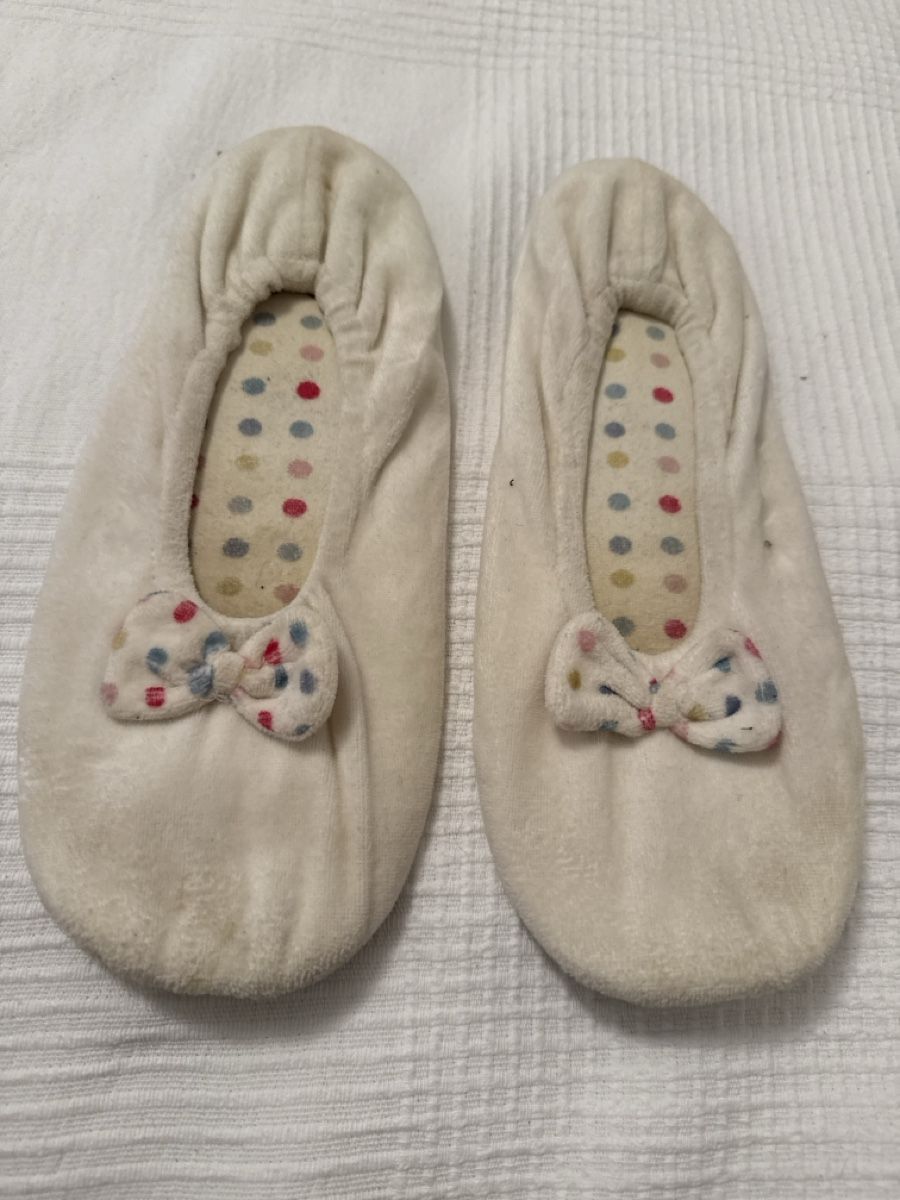 Scarpe da donna: HAUS-PANTOFFEL Gr. L***PREISWERT*** – Usato da Zürich venduto da Ceca52