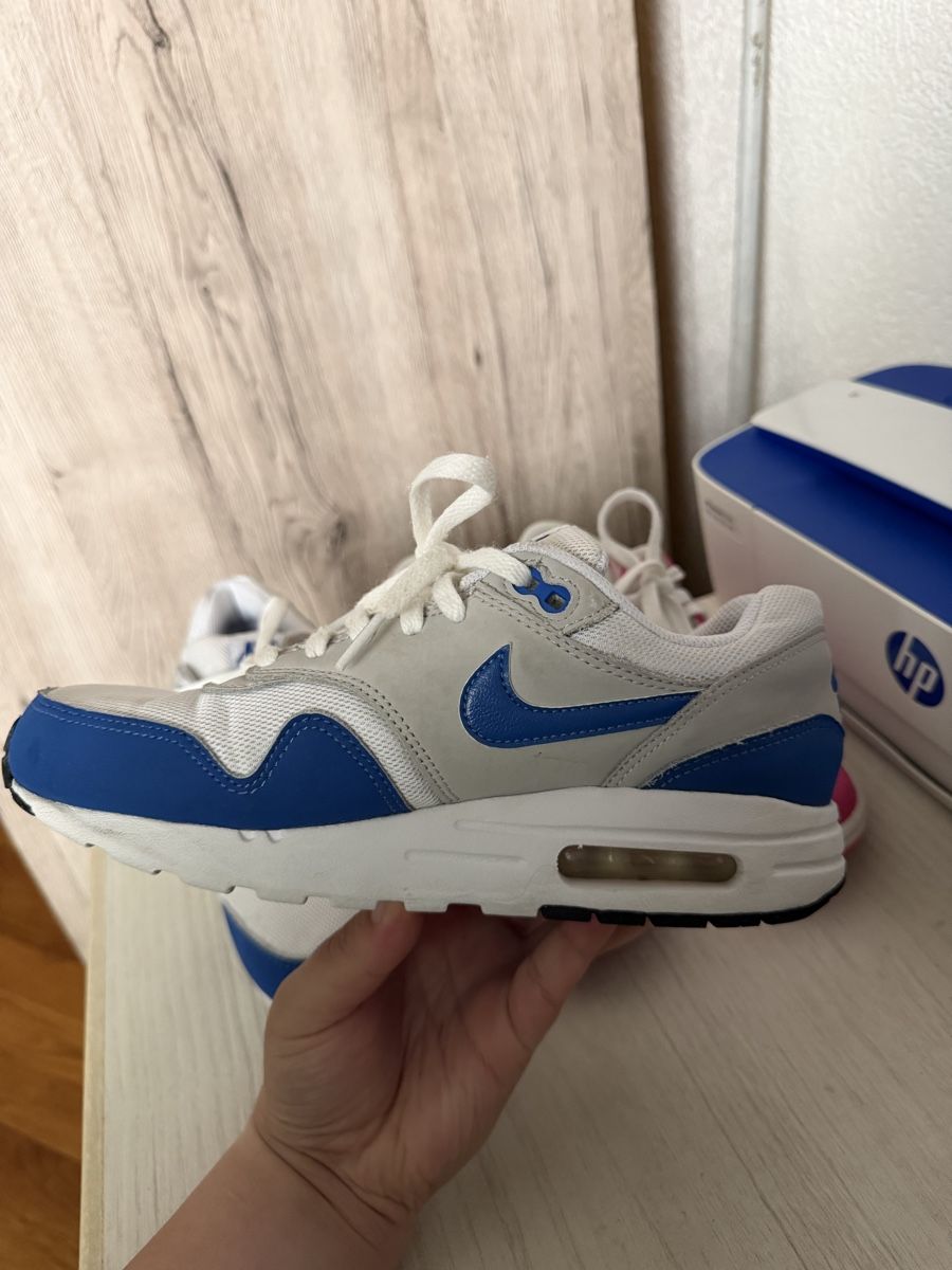Scarpe per ragazzi: Lot chaussures Nike enfant – Usato da Genève venduto da tre_pr6f 3