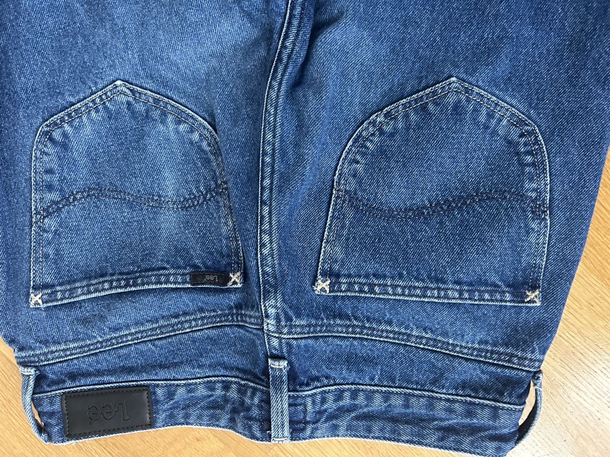 Lee Jeans: Lee Jeans, Mom Straight, Grösse 26, – Gebraucht aus Erlenbach ZH von miralinn 2