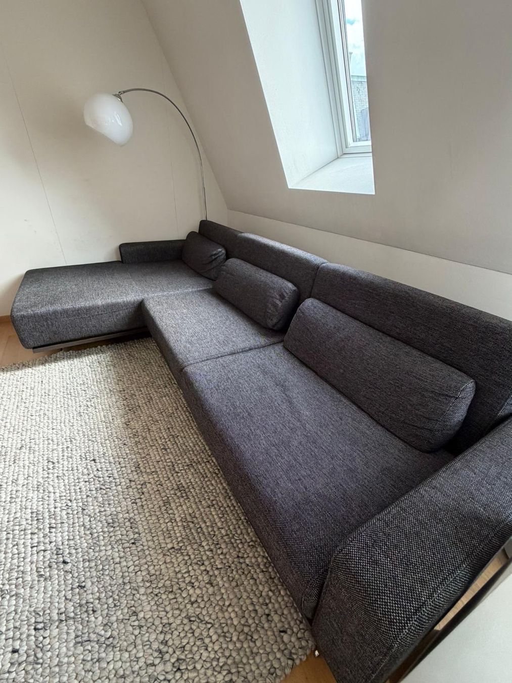 Sofas: Schlafsofa grau – D'occasion à Zürich par pia_xb6q 3