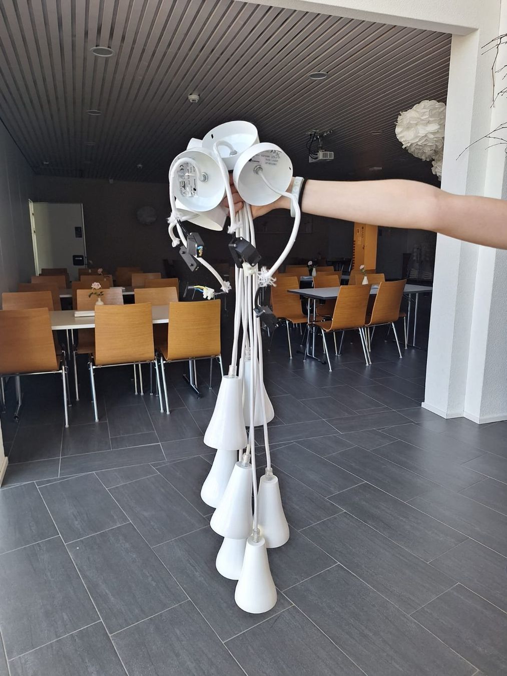Lustres & lampes de plafonds: Deckenleuchten 7er Set weiss gebraucht – D'occasion à Bleienbach par mogig