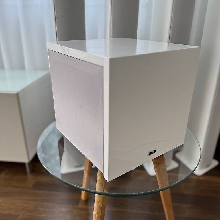 Haut-parleurs: Piega TMicro 60 AMT 5.1 Set weiss + Heco Subwoofer – D'occasion à Uzwil par fir_ck9c 1