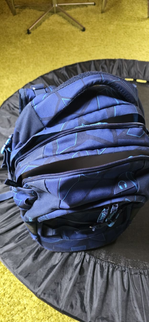 Sacs & sacs à dos: Schultasche – Neuf (Voir description) à Aeschi SO par trindade 2