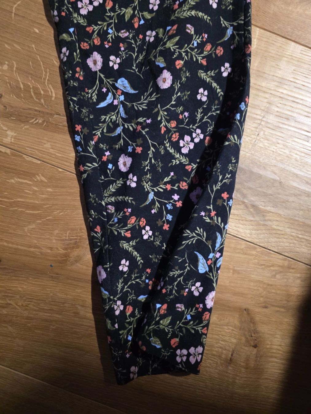 Pantaloni: Blumige Damen Hose Bluemotion Grösse 38 – Usato da Walterswil BE venduto da Lonitti 3