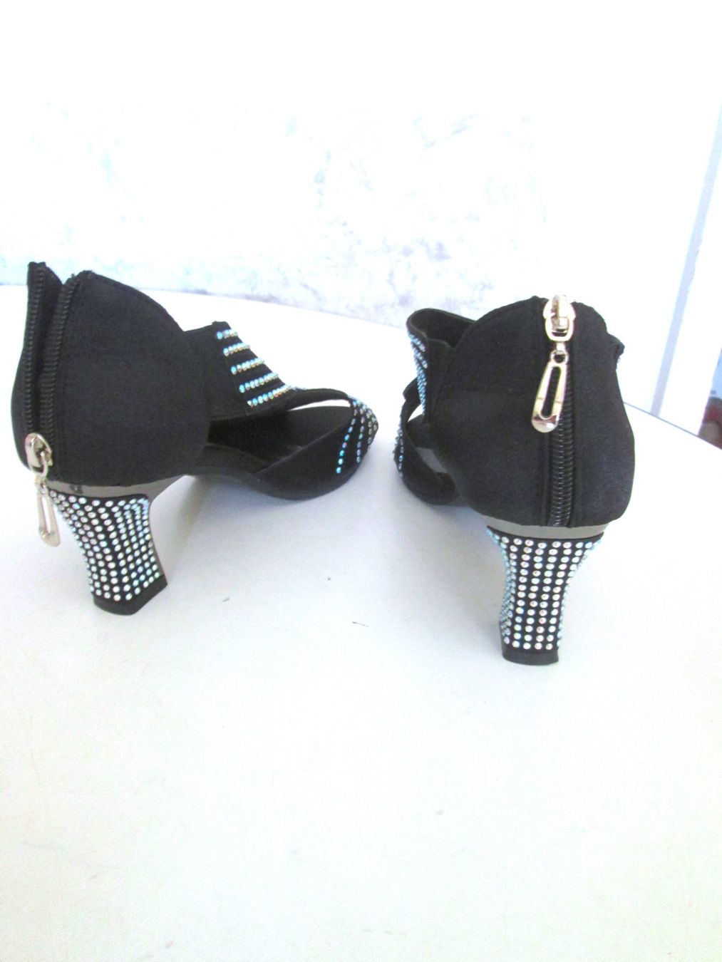 Scarpe da donna: Sandalen, Nummer 39, Leinwand, neu – Nuovo (secondo la descrizione) da Sementina venduto da babucia 1