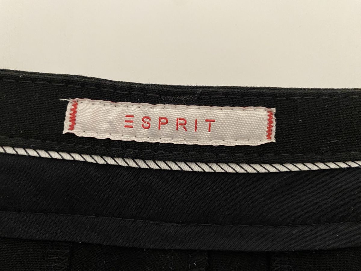Esprit Pantaloni: Elegante Hose von Esprit – Usato da Illnau venduto da Flumi88 1