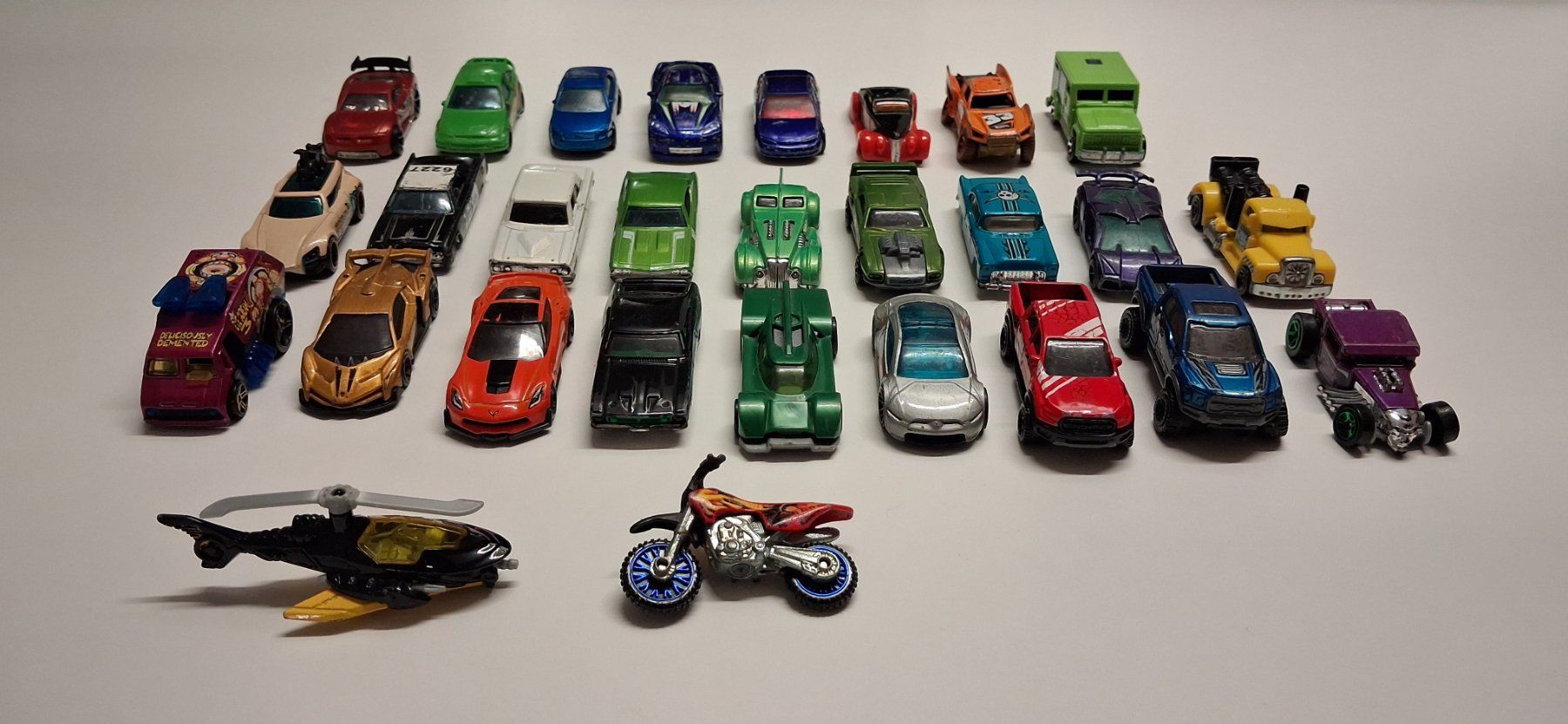 Hot Wheels Spielzeuge: Hot Wheels 28 Stück gebraucht – Gebraucht aus Bern von KavIndustries 4