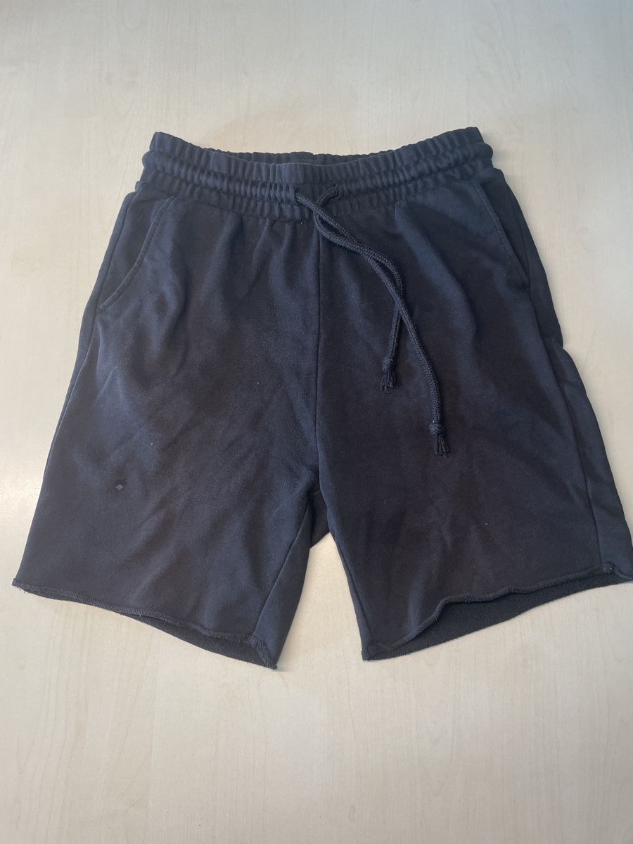 H&M Pantaloni: Shorts Grösse S, schwarz, Mid Length – Usato da Neuenkirch venduto da balani