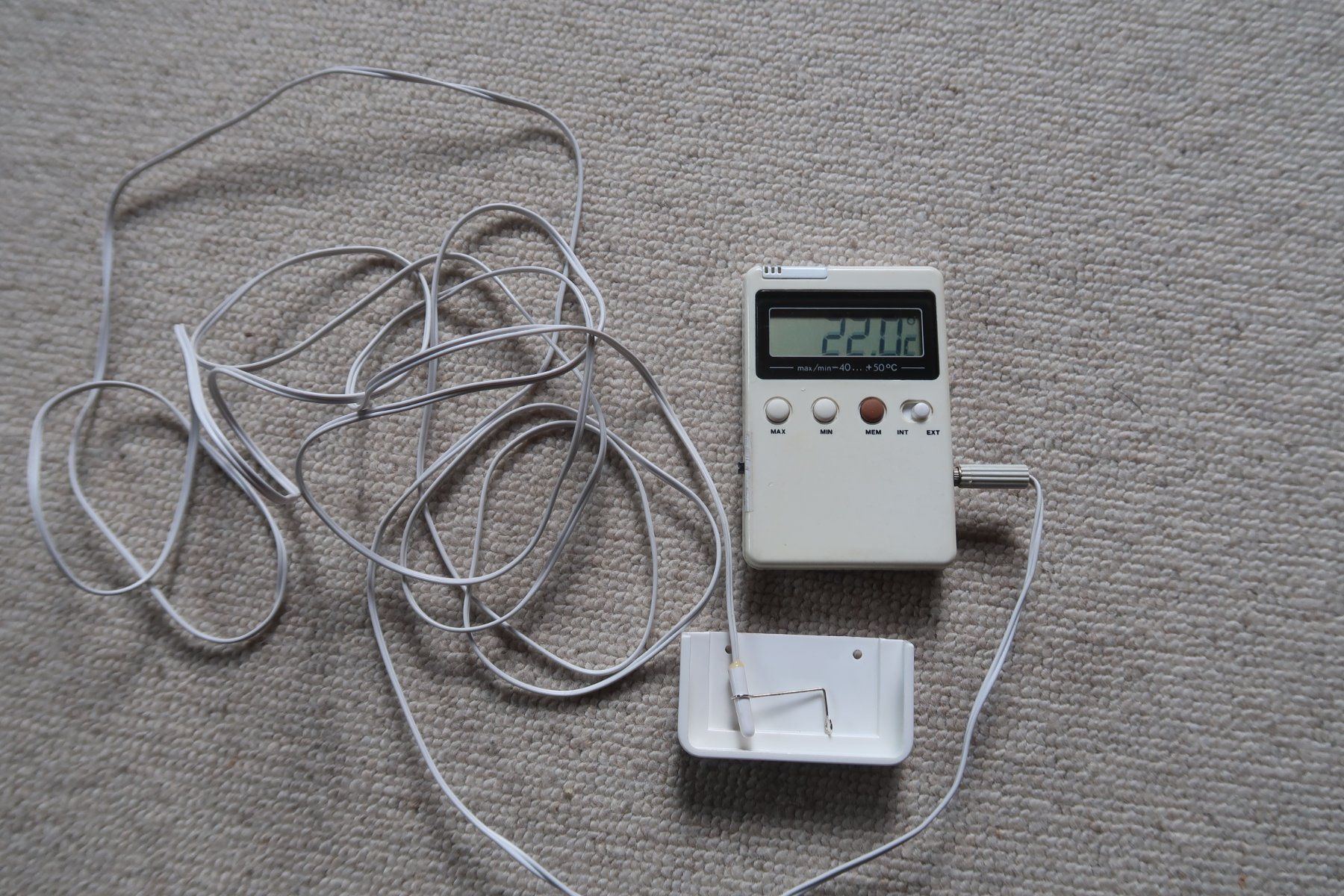 Autres articles pour la maison: Digital-Thermometer – D'occasion à Oberwil BL par verramscher