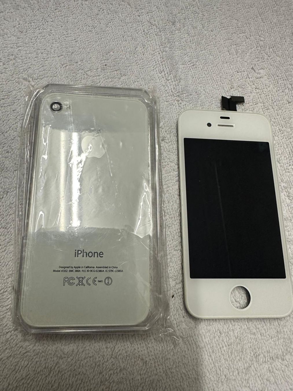 Monitor: iPhone 4 Ersatzsisplay Weiss+ Rückwand – Nuovo (secondo la descrizione) da Thörishaus venduto da zimtfein