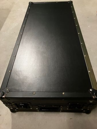Flight-Case / Deckel abnehmbar