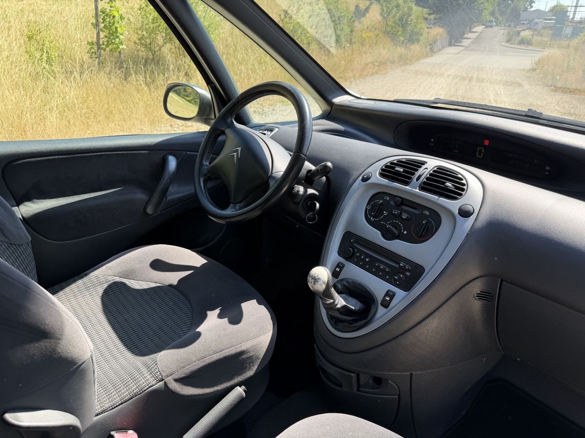Citroën Automobili: Citroen Xsara Picasso 1.6 – Usato da Aarberg venduto da nany17 9