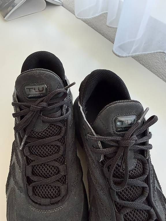Herrenschuhe: NIKE AIR MAX SCHWARZ, EU 42.5 – Gebraucht aus Niederhelfenschwil von Mileko 3