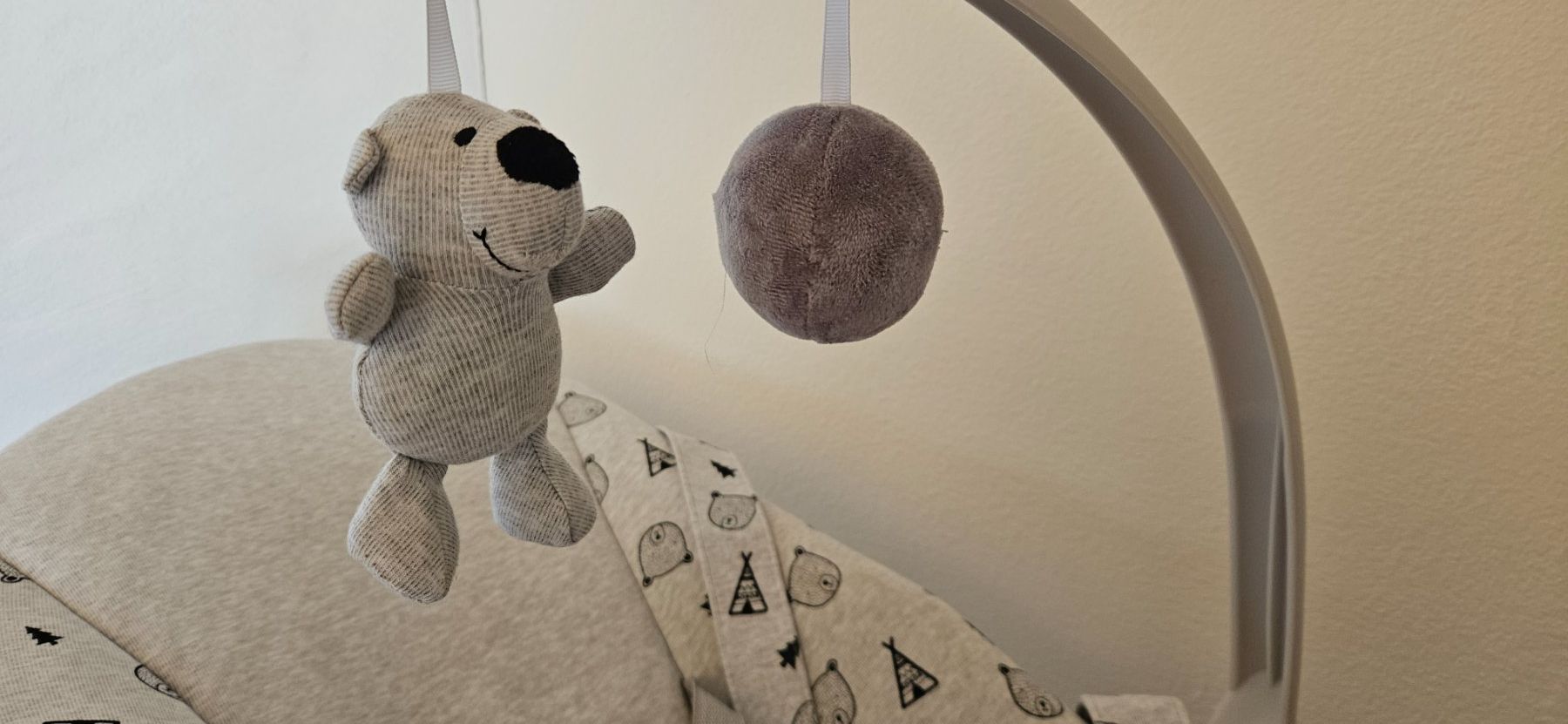 Hauck Wippen & Schaukeln: Babysitter – Gebraucht aus Sigriswil von Ginasammeln 1