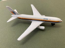 Modellflugzeug United Airlines