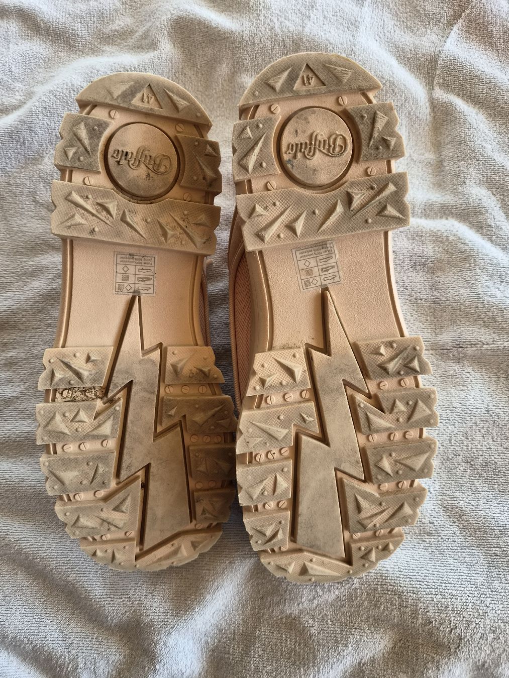 Buffalo Herrenschuhe: 👟 BUFFALO Damen Sneaker Gr. 41 – Gebraucht aus Remigen von mir_k6zl 3