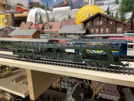 MärklinAutotransportwagen DB DDm 915 grün 