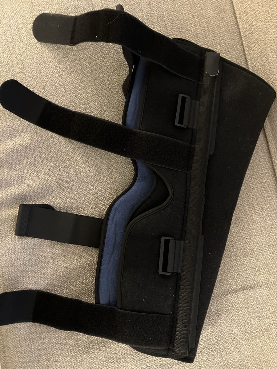 Attrezzature mediche: okin Knie - Immobilisierungsschiene – Usato da Detligen venduto da Lindenhof01