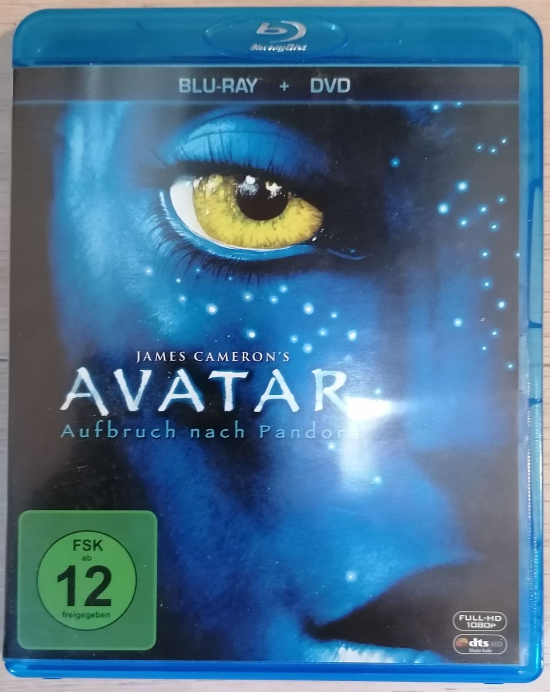 Tutti i DVDs: Avatar - Blu-ray + DVD Set – Usato da Oberurnen venduto da mackrokodile