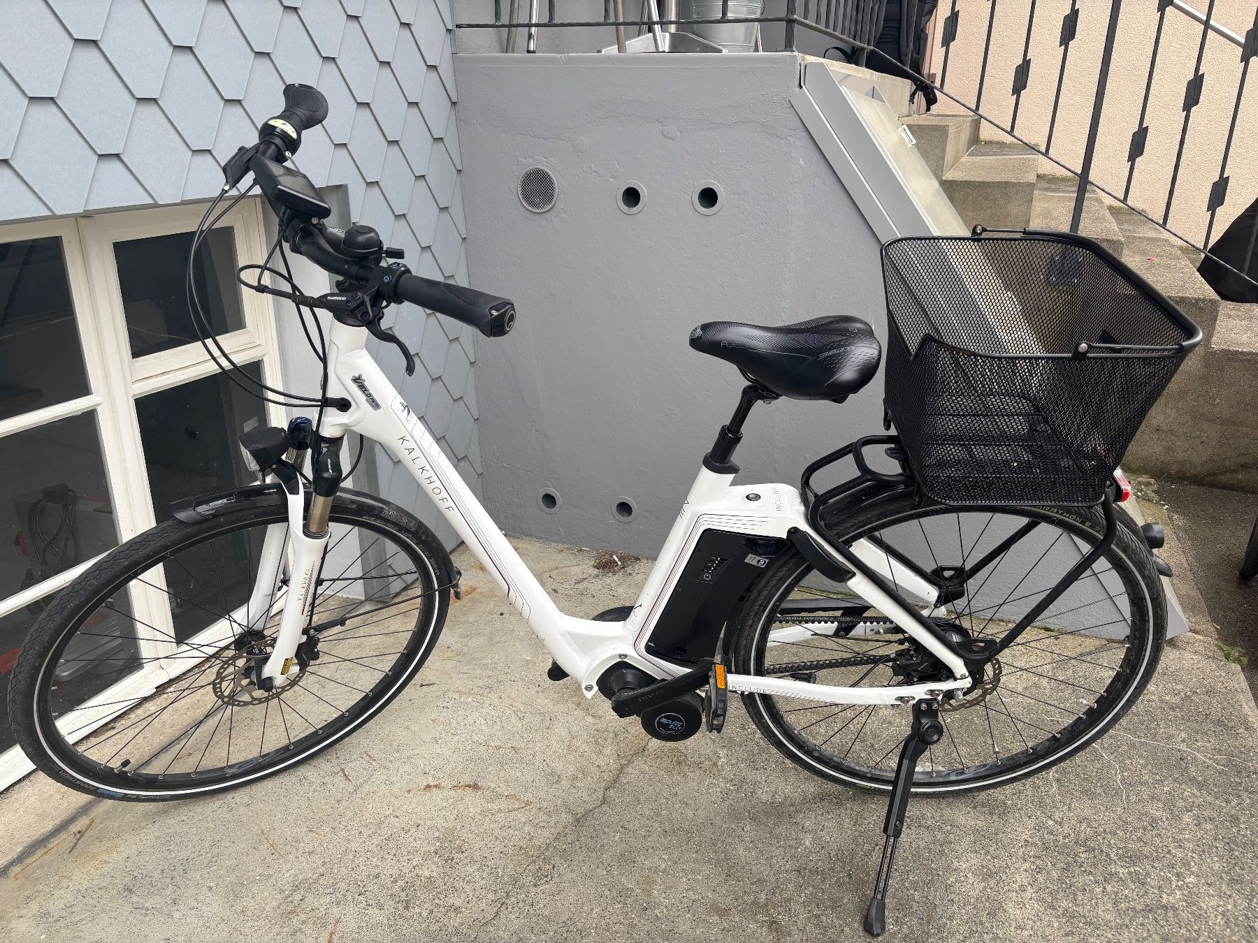 Kalkhoff Vélos: Gepflegtes City e-Bike – D'occasion à Rickenbach b. Wil par Tanjaw8