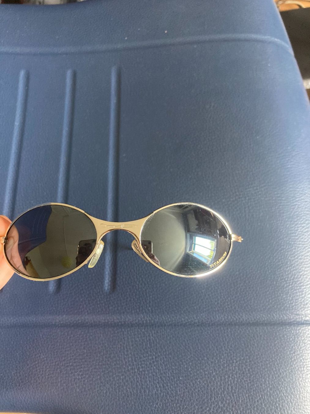 Oakley Occhiali & Lenti: Vintage Oakley – Usato da Biel/Bienne venduto da 142_w9ds 2