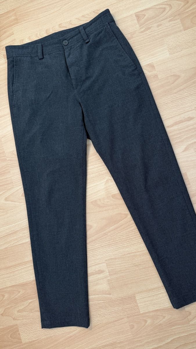 Zara Hosen: Zara Grau hose 30 – Neu (gemäss Beschreibung) aus Kilchberg ZH von King_Arth