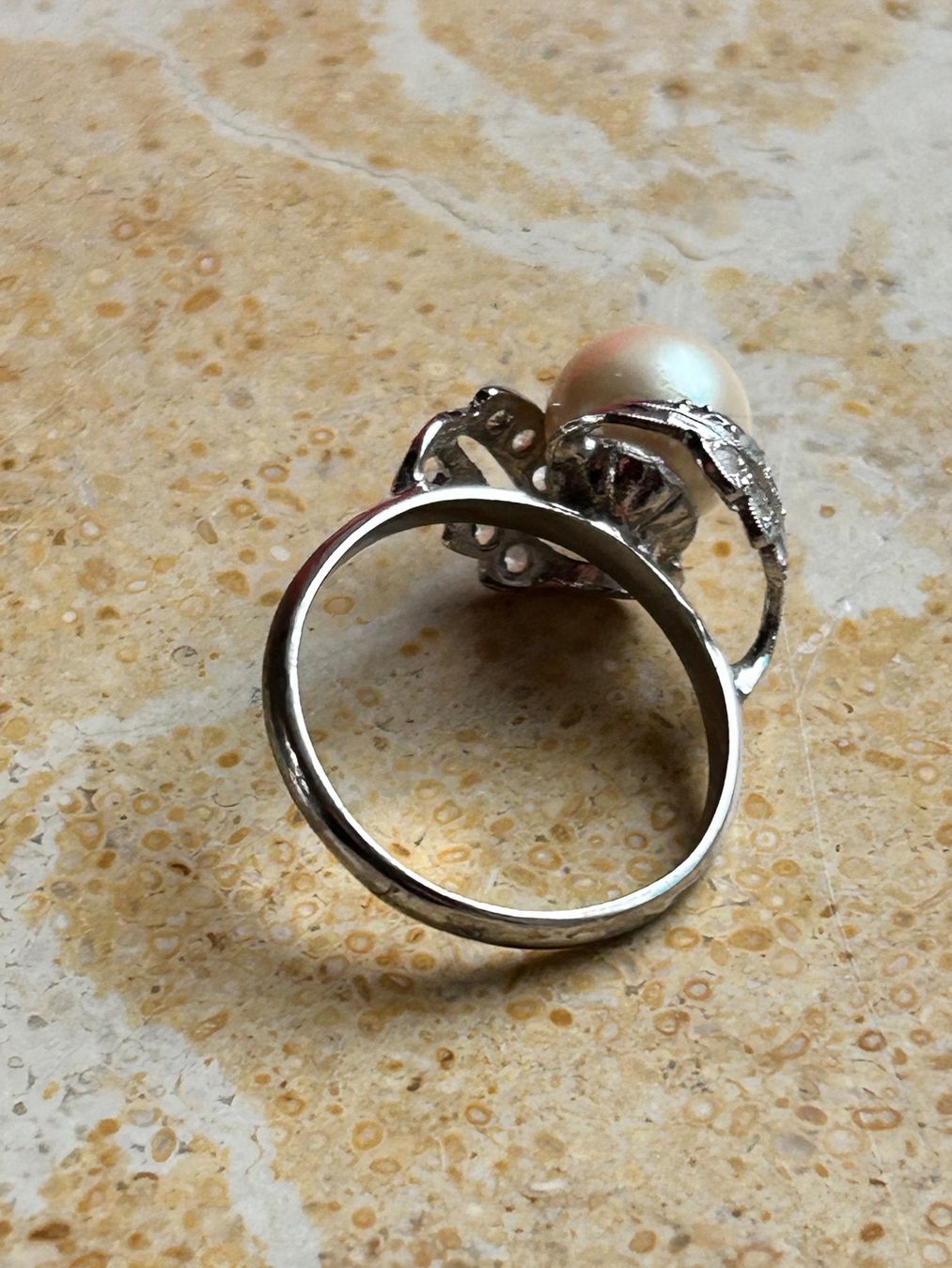 Anelli: Fingerring Perle Elegance (56) – Usato da Laufen venduto da belleskulptur 3
