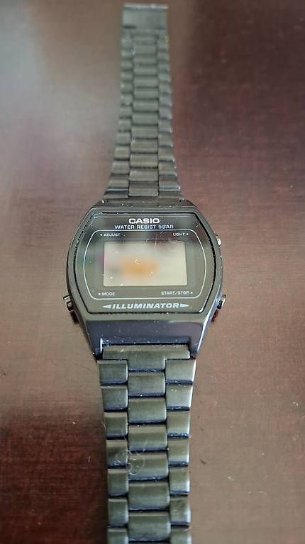 Uhren: Casio Retro Digitaluhr – Gebraucht aus Zürich von castelbergo