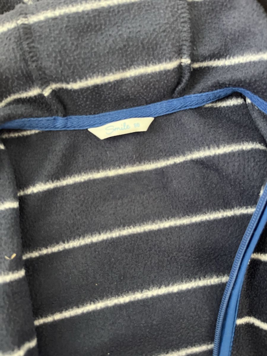 Pullover & Sweatshirts: Smile Pullover, Gr. 98 – Gebraucht aus Interlaken von fbnscl 4