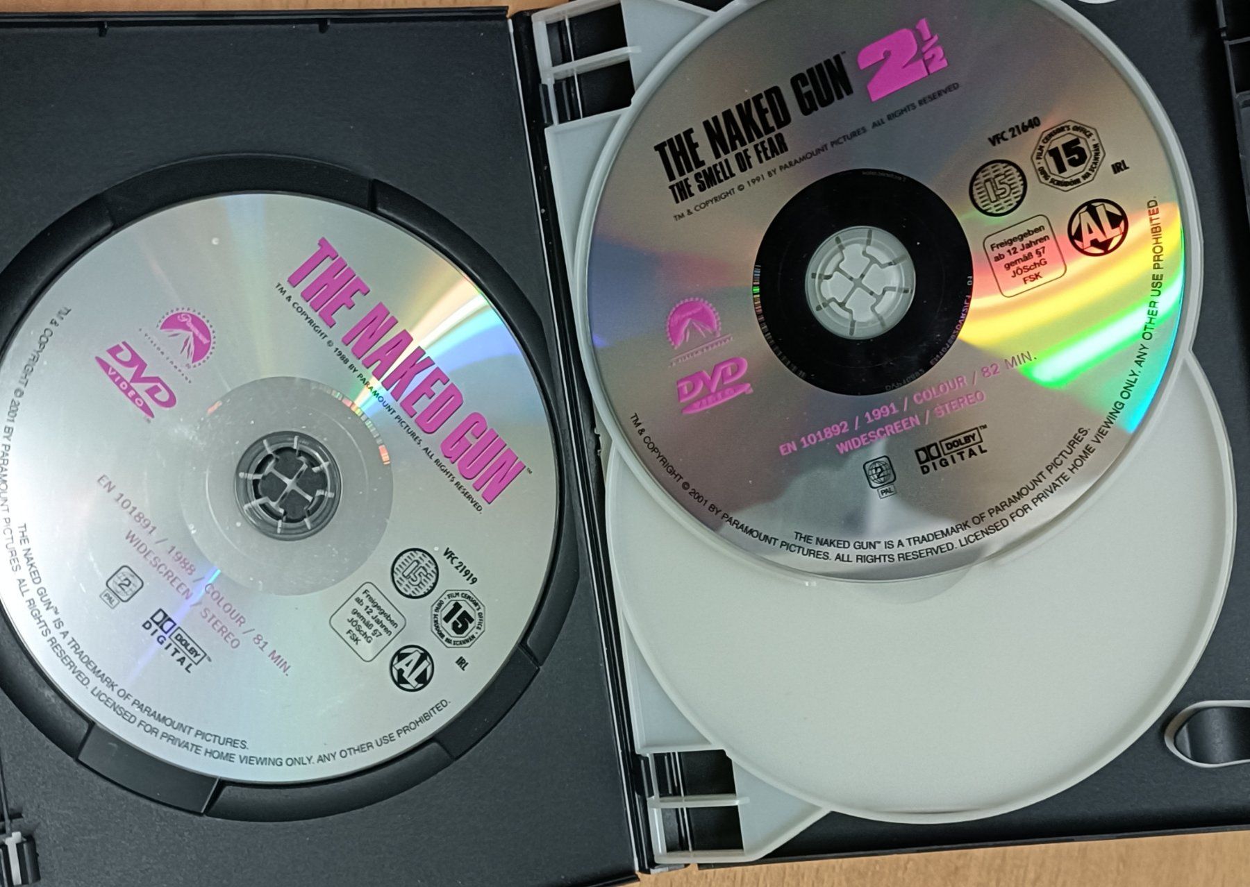 Alle DVDs: Die Nackte Kanone 1-3 – Neu und originalverpackt aus Köniz von Movieportal007 2