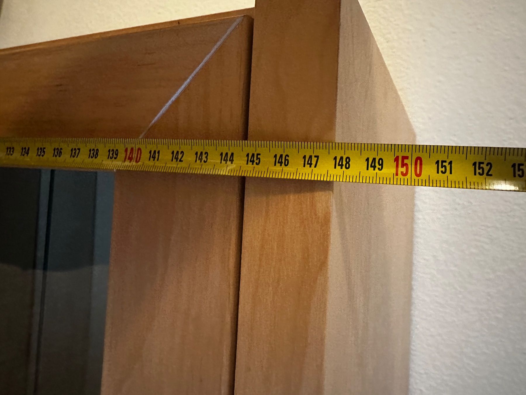 Vetrine: Vitrine hell mit Glastüren und Einlegeböden – Usato da Reinach BL venduto da akkezdet 6