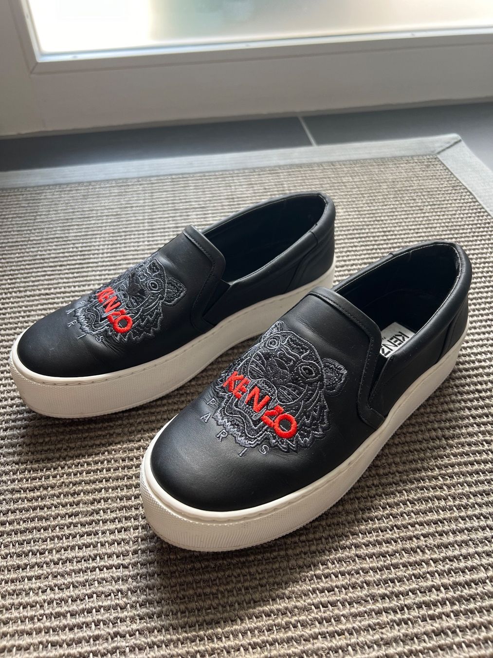 Kenzo Damenschuhe: Kenzo Damenschuhe – Gebraucht aus Uetikon am See von car_j7v5 2
