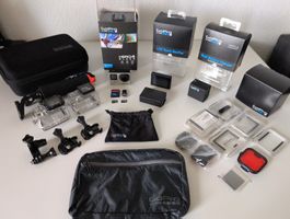 GoPro HERO4 Black + viel Zubehör, 2 Akkus, LCD BacPac, OVP