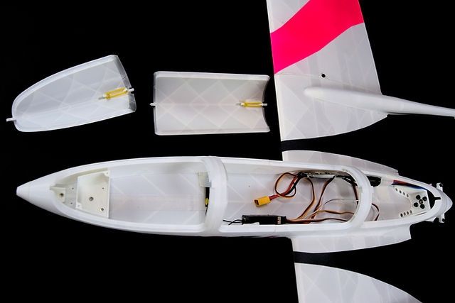 Modellismo RC: Model X UAV Bausatz, 2m Spannweite – Nuovo e nell'imballaggio originale da Gonten venduto da reko12 5