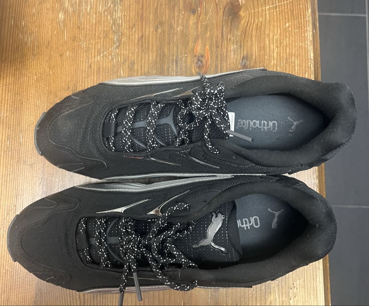 Puma Chaussures femmes: Puma Sneaker 41 – Neuf (Voir description) à Zürich par Allesmussweg-2- 2