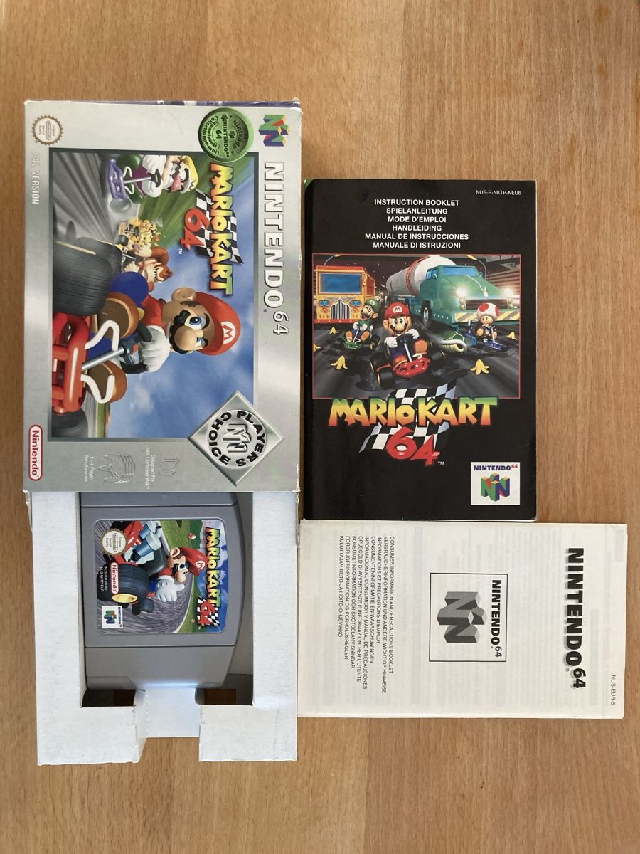Nintendo Consoles: Nintendo 64 -4 games - 3 controller – D'occasion à St. Gallen par Parrotb 2