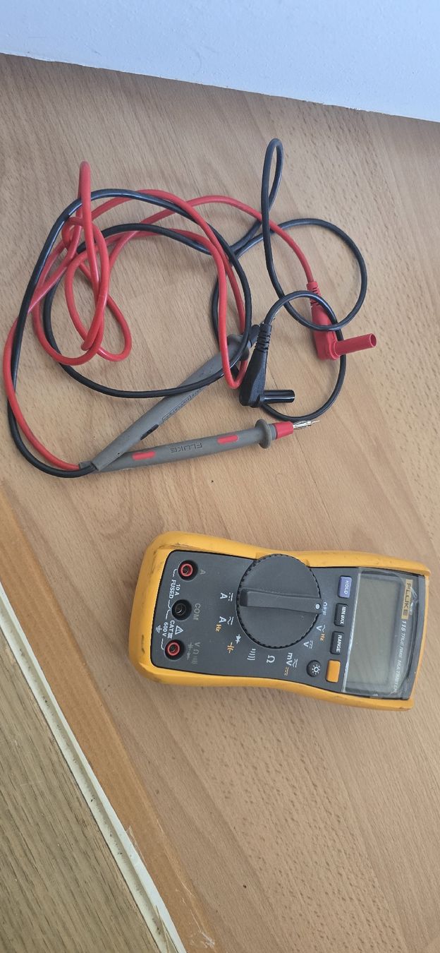Misurare: Fluke 115 True RMS Multimeter – Usato da Leibstadt venduto da raf_cxj6 2