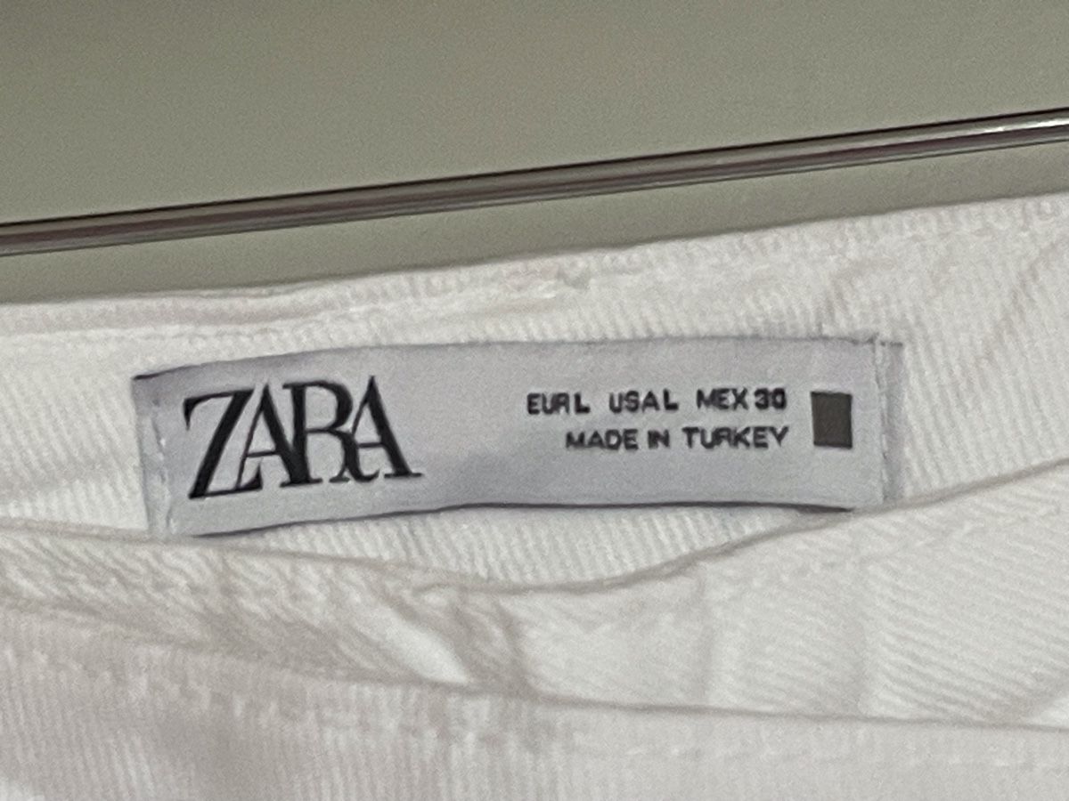 Zara Gonne: Jupe-short Zara blanc, taille L, neuve – Nuovo e nell'imballaggio originale da Vuadens venduto da Nina11 3