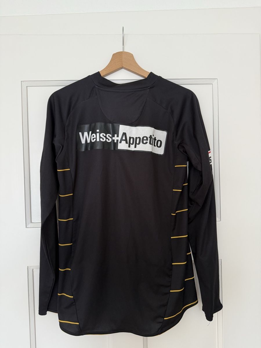 Leibchen & Hosen: BSC Young Boys Trikot – Gebraucht aus Bern von Tottigoal1 3