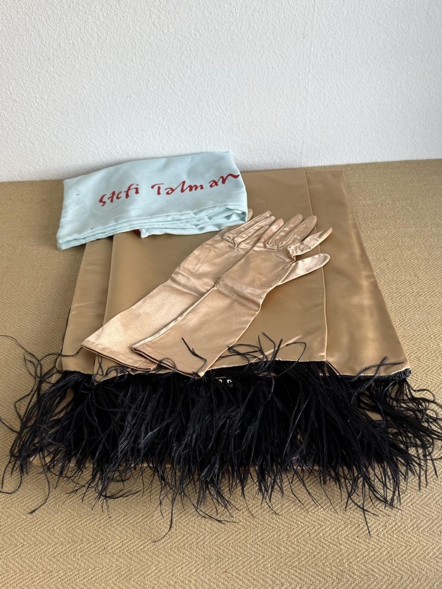 Foulard & Sciarpe: STEFI TALMAN Stola mit Federn & Handschuhe – Usato da Konolfingen venduto da petzipetz 1