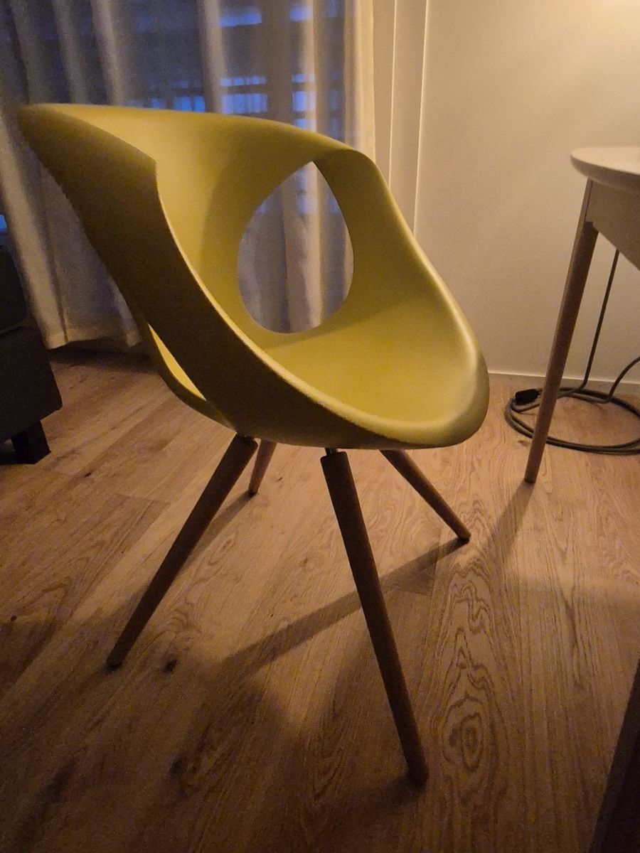 Sedie: Designer Chair – Usato da Kilchberg ZH venduto da deedee3