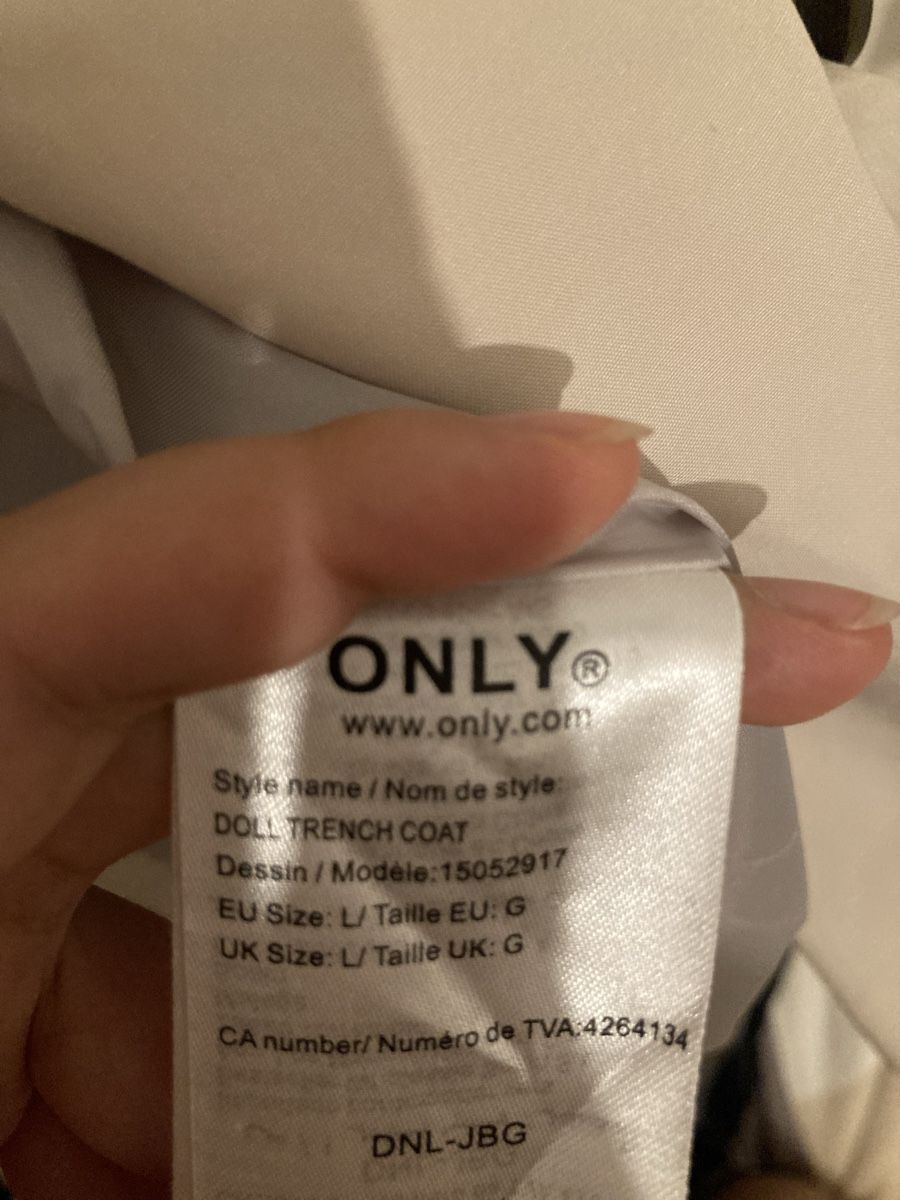 Only Cappotti: Trench Coat ONLY Doll Model Beige Size Large  – Usato da Zürich venduto da sele_x 5
