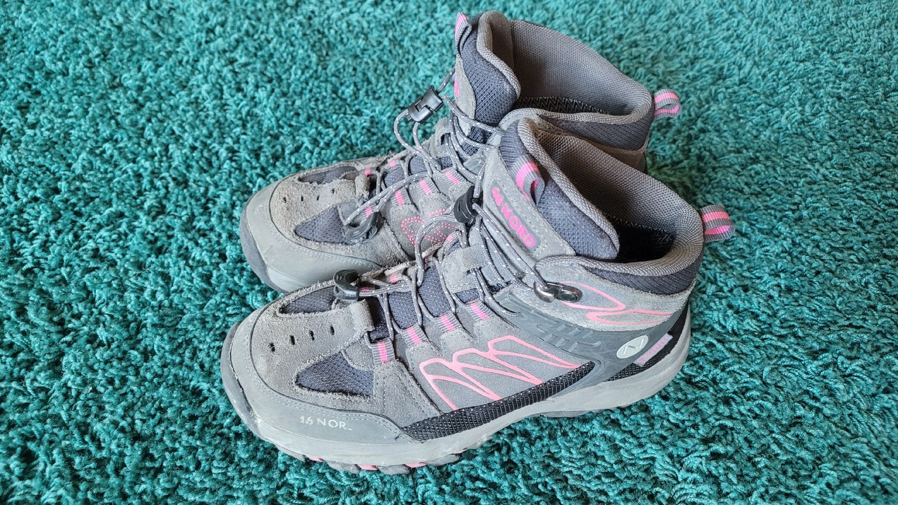 46 Nord Herrenschuhe: 46 Nord Wanderschuhe, Gr. 34 – Gebraucht aus Warth von aussieaussie 2